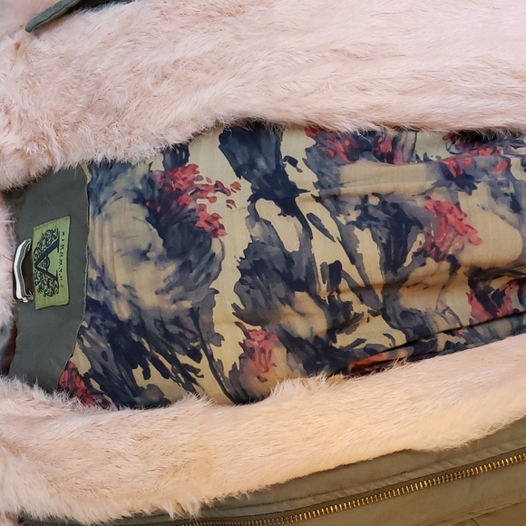 Alessandra Chamonix fur trim anorak jacket - Picture 6 of 6